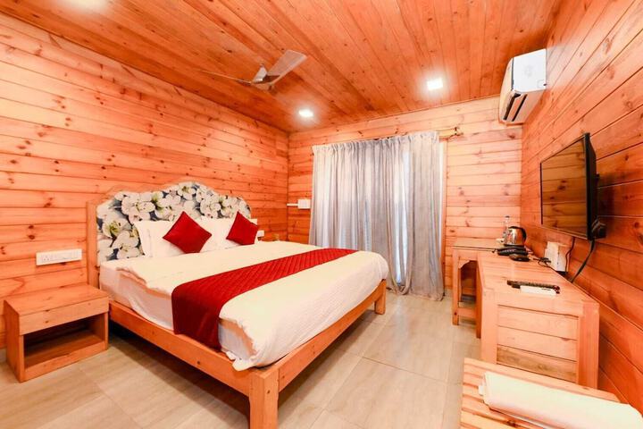 Room 3 of 11