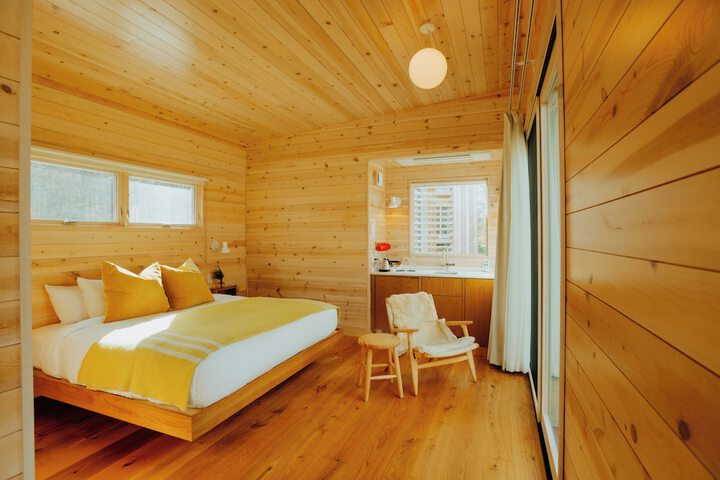 Room 14 of 64