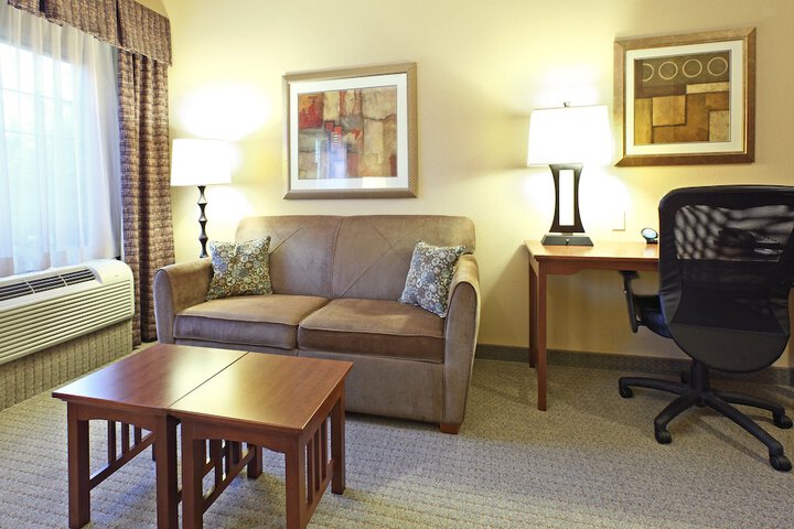 Room 3 of 26