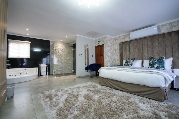 Room 20 of 94