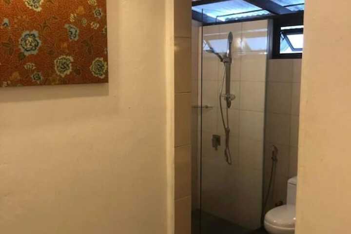 Room 50 of 108