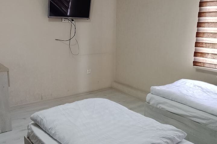 Room 3 of 11