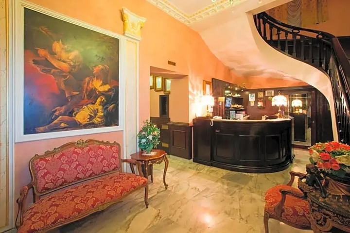 HOTEL VILLA ANTICA