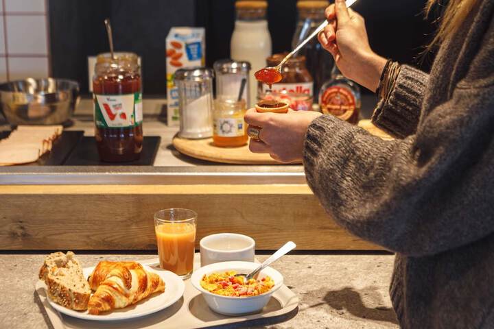 Breakfast area