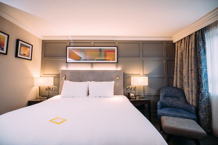 Room 19 of 155