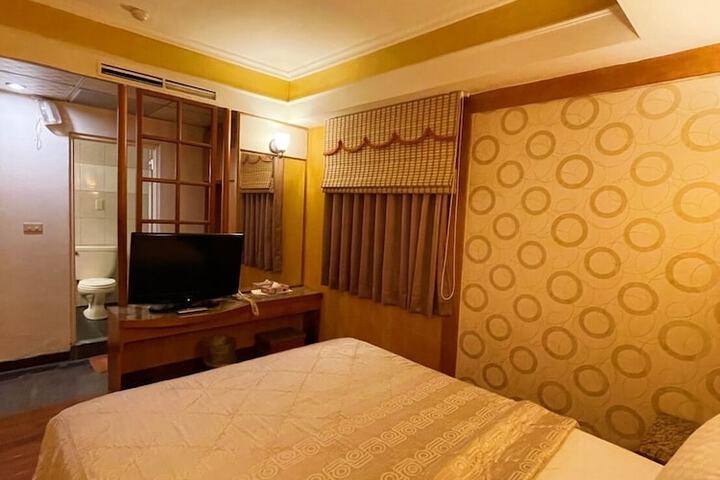 Room 41 of 71