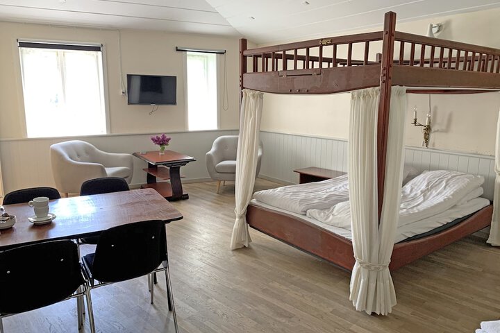 Room 7 of 22