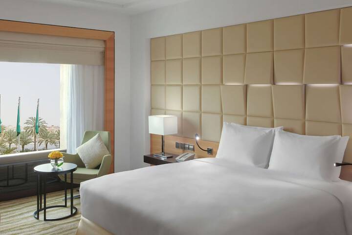 Room 38 of 78