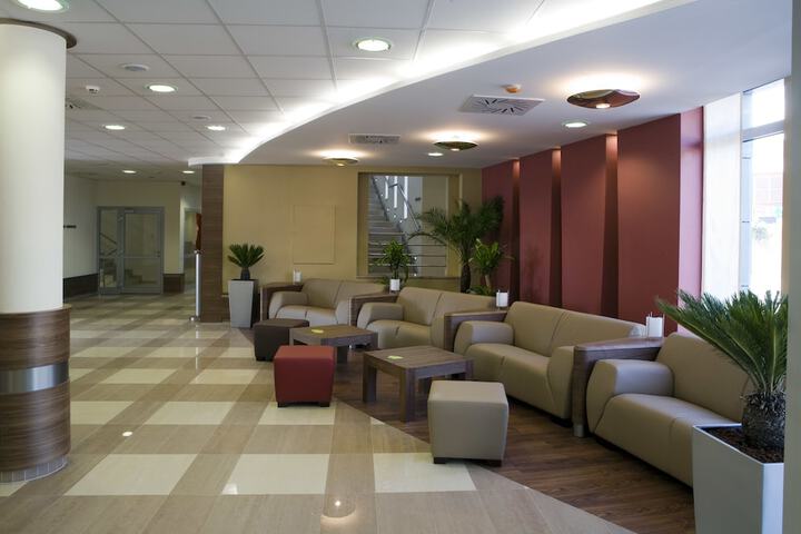 Guest Lobby