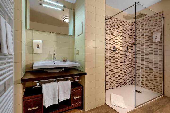 Bathroom Interior Photo
