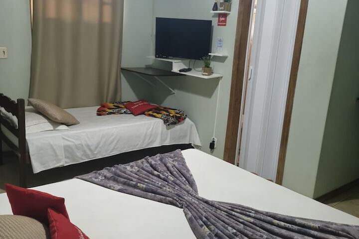 Room 8 of 41