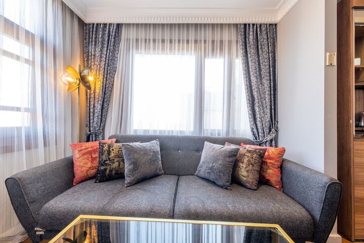 Room 43 of 73