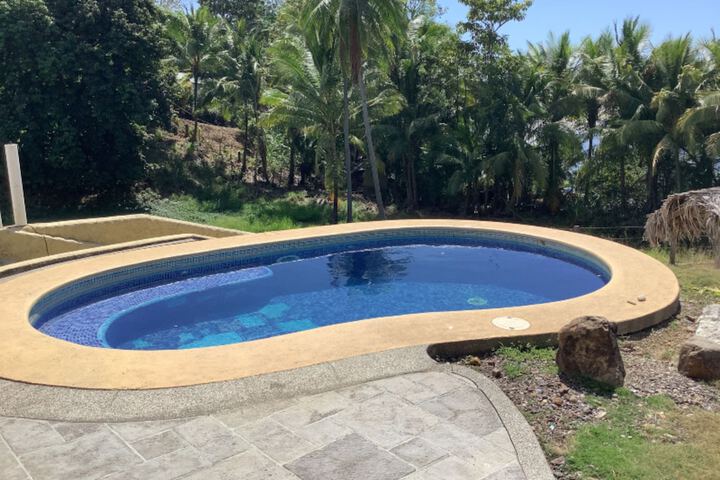 Pool Hotel