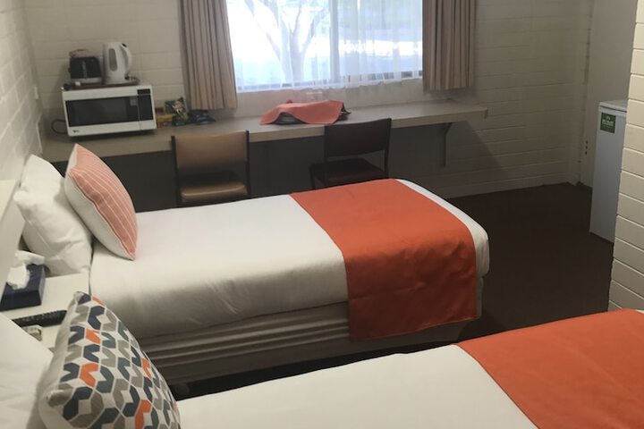 Room 5 of 46