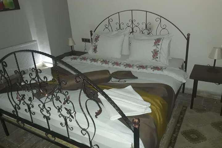 Room 55 of 185