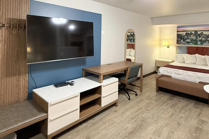 Room 34 of 54