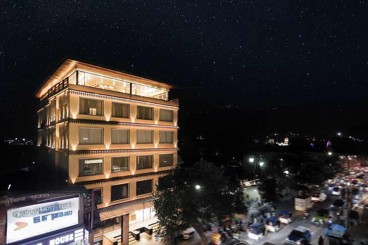 Hotel 102 of 109