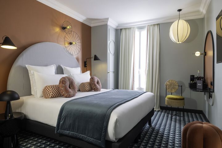 Room 43 of 108