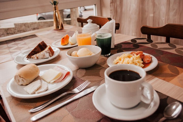 Breakfast/Coffee Service 33 of 49