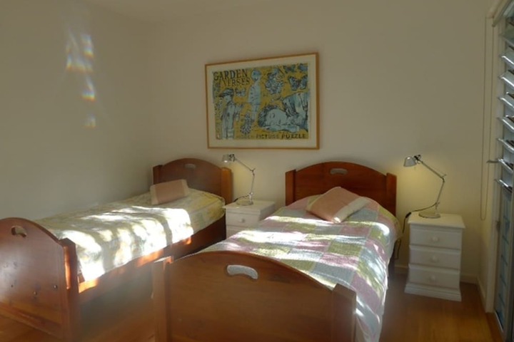 Room 2 of 15