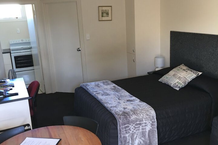 Room 32 of 57