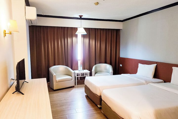 Room 47 of 72
