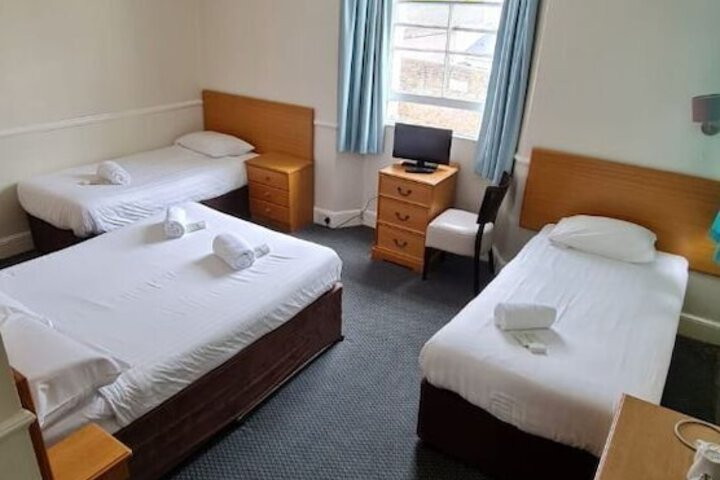 Room 18 of 60