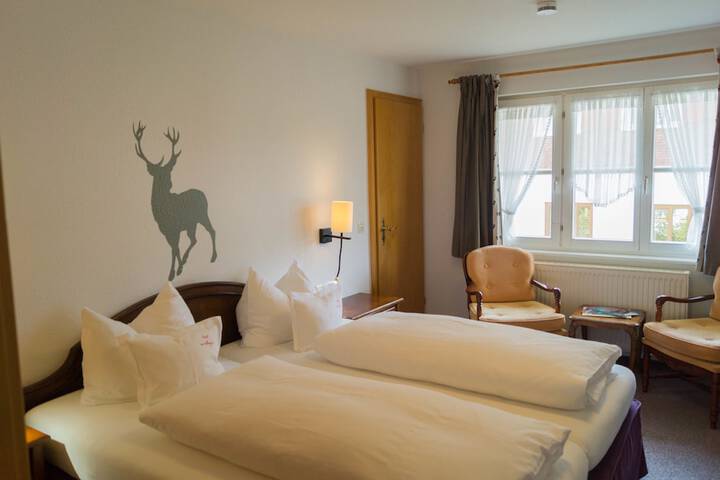Room 13 of 24
