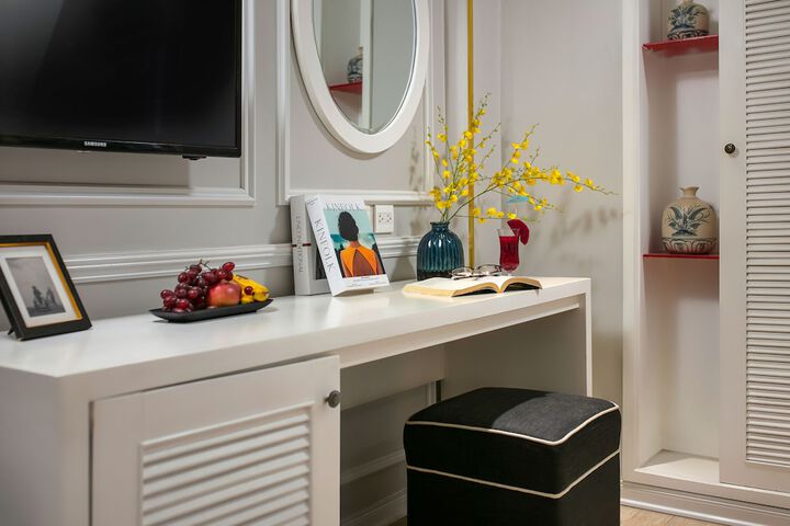 Room 10 of 50