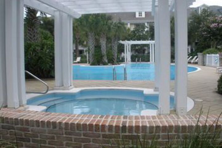 Pool 101 of 119