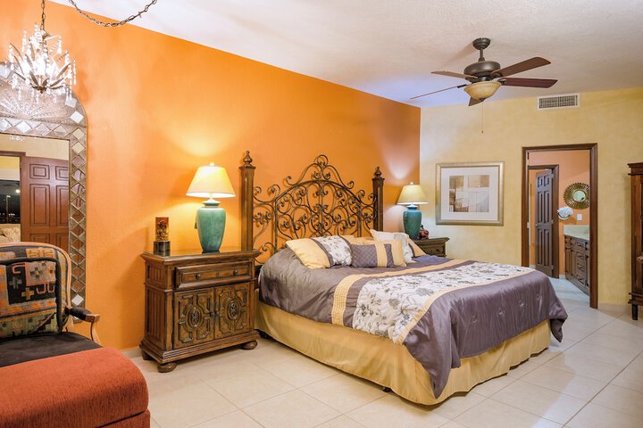 Room 127 of 599