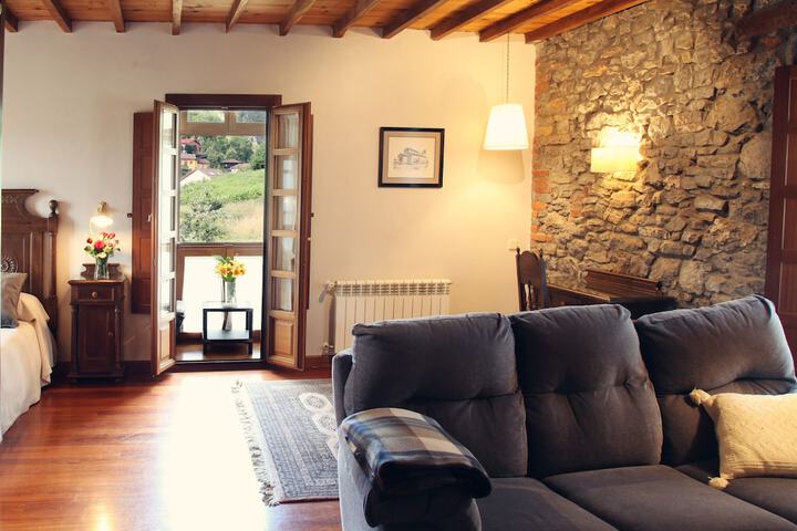 Room 3 of 36