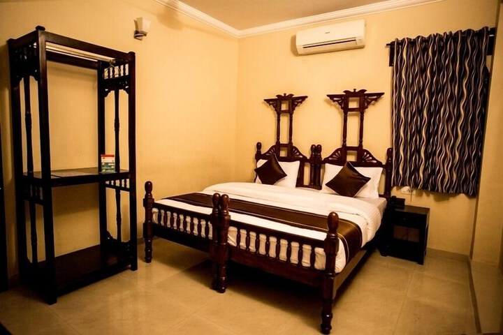 Room 17 of 48