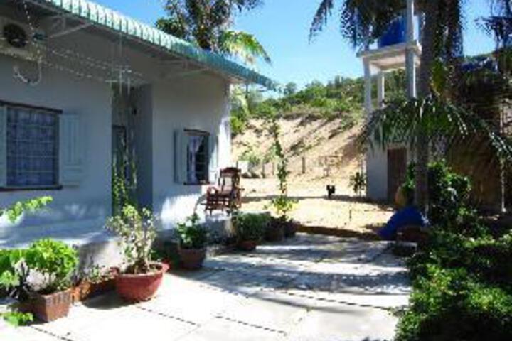 Hotel Entry