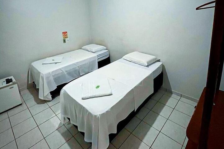 Room 3 of 20