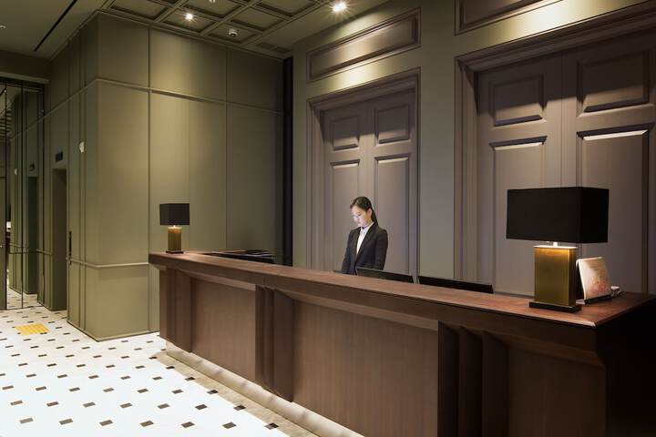 Guest Lobby