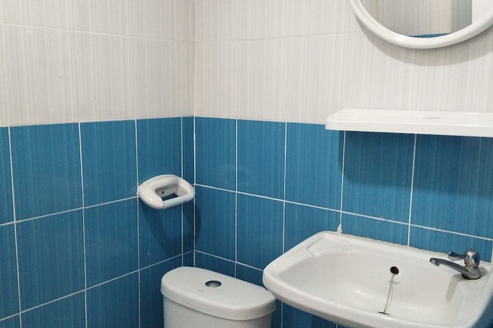 Room 7 of 24