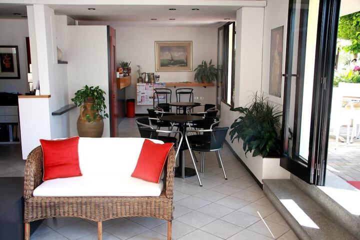 Lobby sitting area