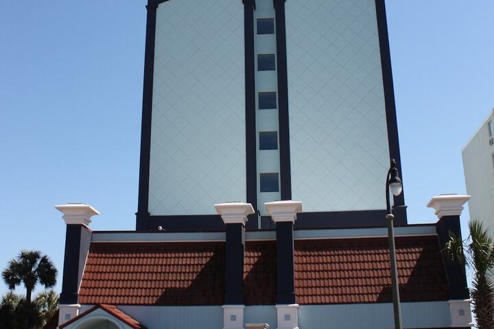 Hotel 20 of 25