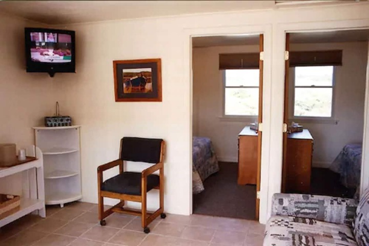 Room 81 of 190