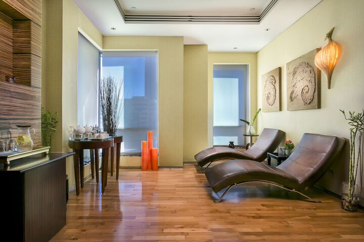 Room 25 of 48