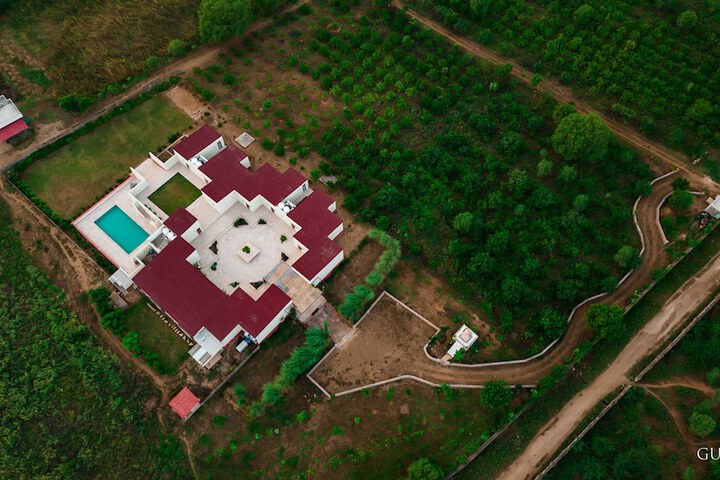 Hotel 96 of 113