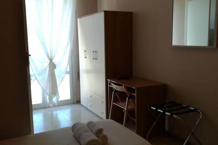 Room 15 of 39