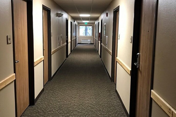 Ballroom/Hall 42 of 44