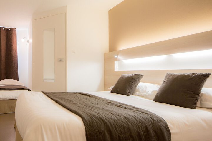 Room 8 of 46