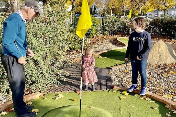 Golf 8 of 19