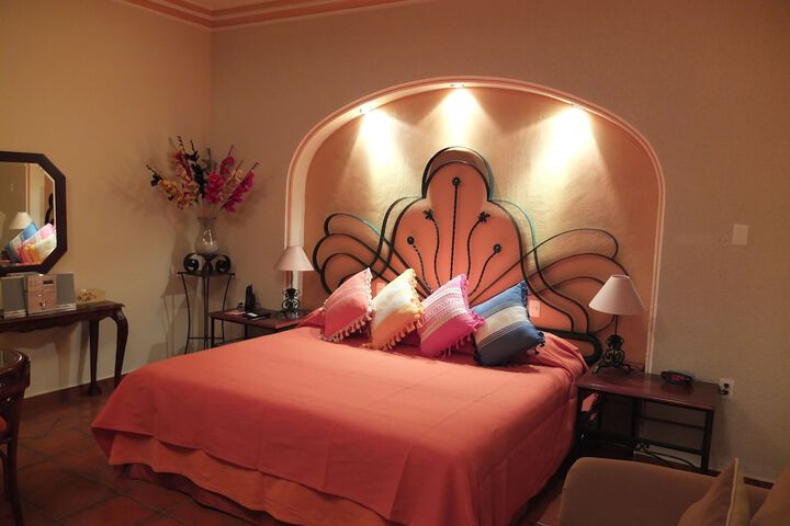 Room 17 of 73