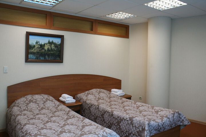 Room 16 of 35