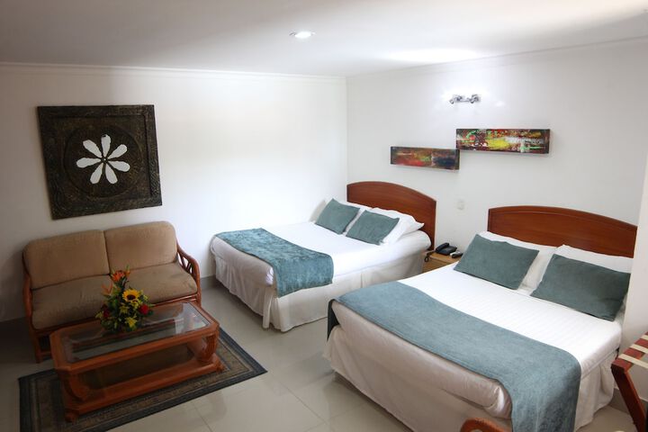 Room 13 of 25