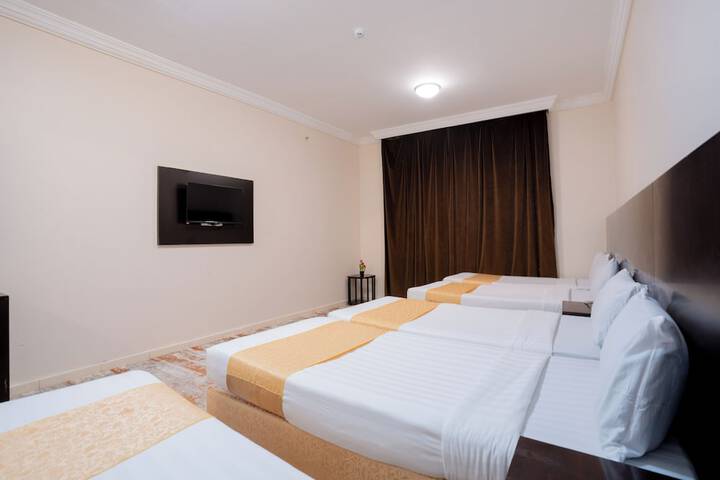 Room 37 of 49